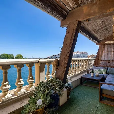 T3 Avec Terrasse Avec Vue Exceptionnelle Sur Les Quais De Apartmán Sète