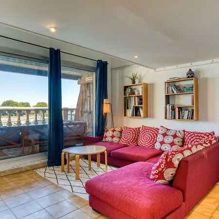 T3 Avec Terrasse Avec Vue Exceptionnelle Sur Les Quais De Sète