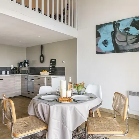 T3 Avec Terrasse Avec Vue Exceptionnelle Sur Les Quais De